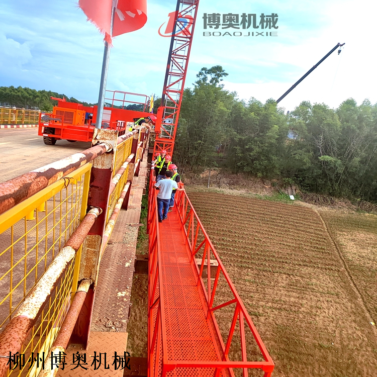 13米定制型吊篮桥梁检测移动车平台